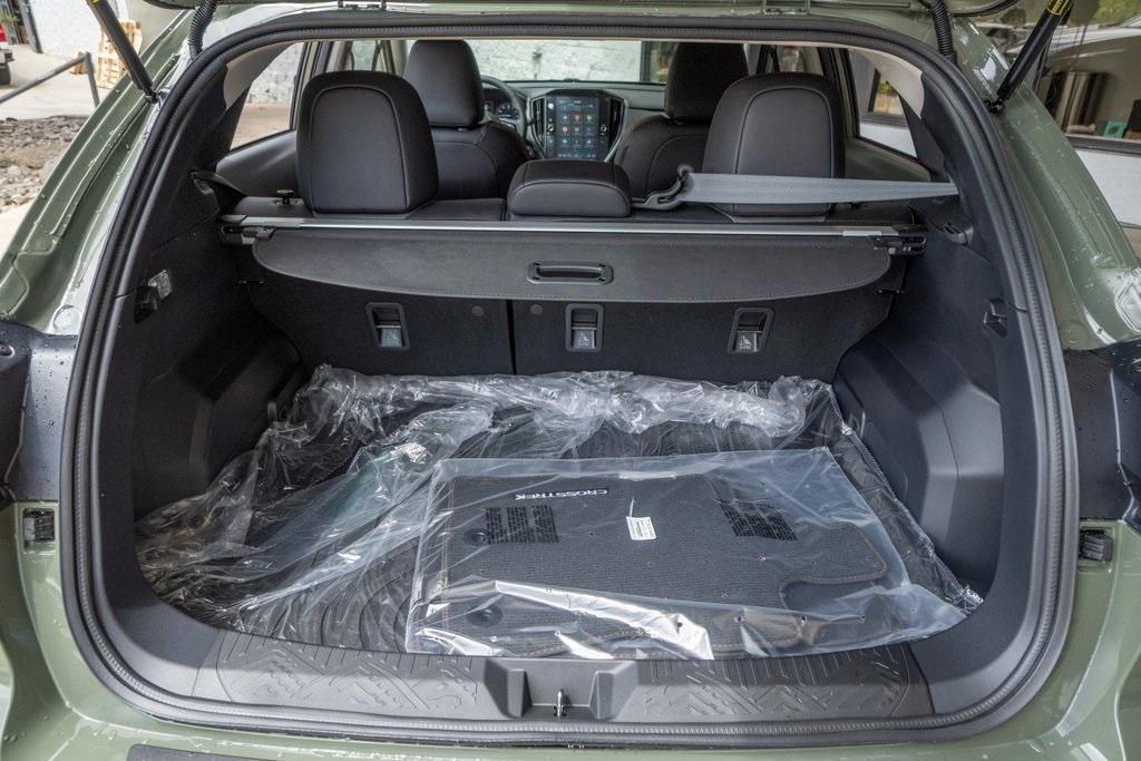 new 2025 Subaru Crosstrek car, priced at $33,251