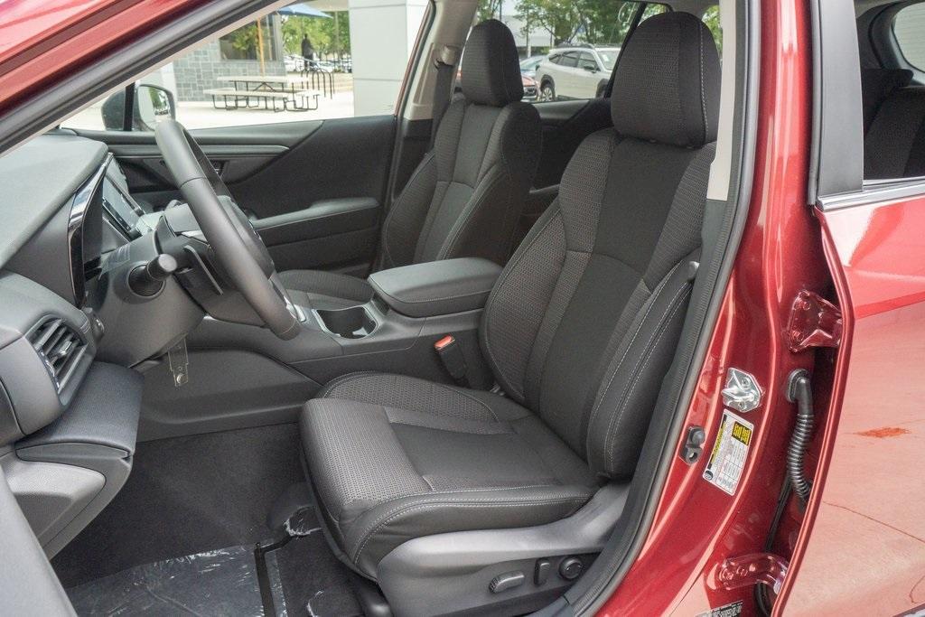 new 2025 Subaru Outback car, priced at $32,086