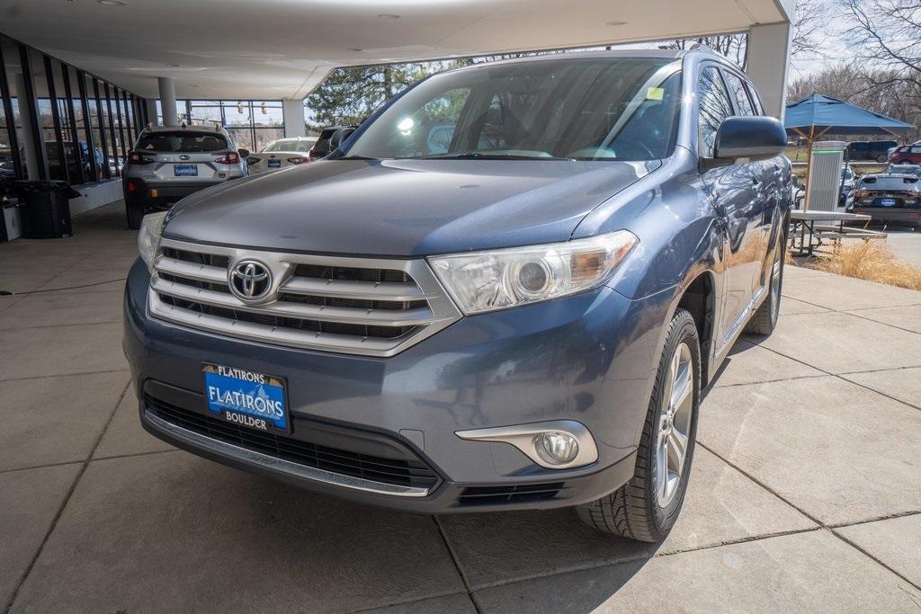 used 2012 Toyota Highlander car, priced at $16,630