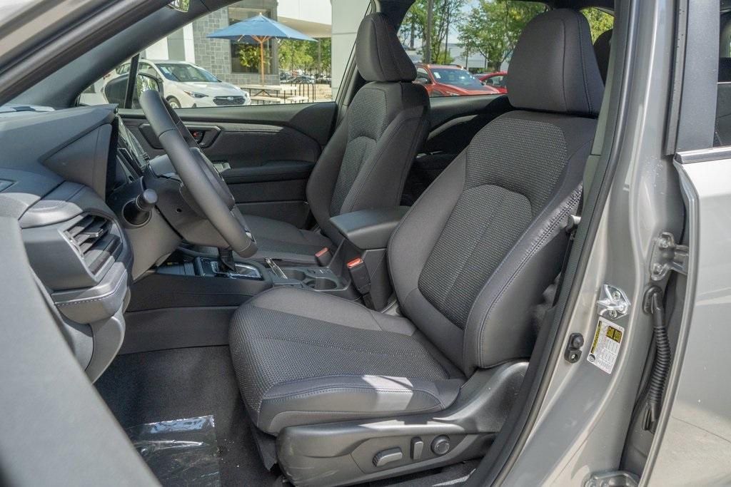 new 2025 Subaru Forester car, priced at $33,458