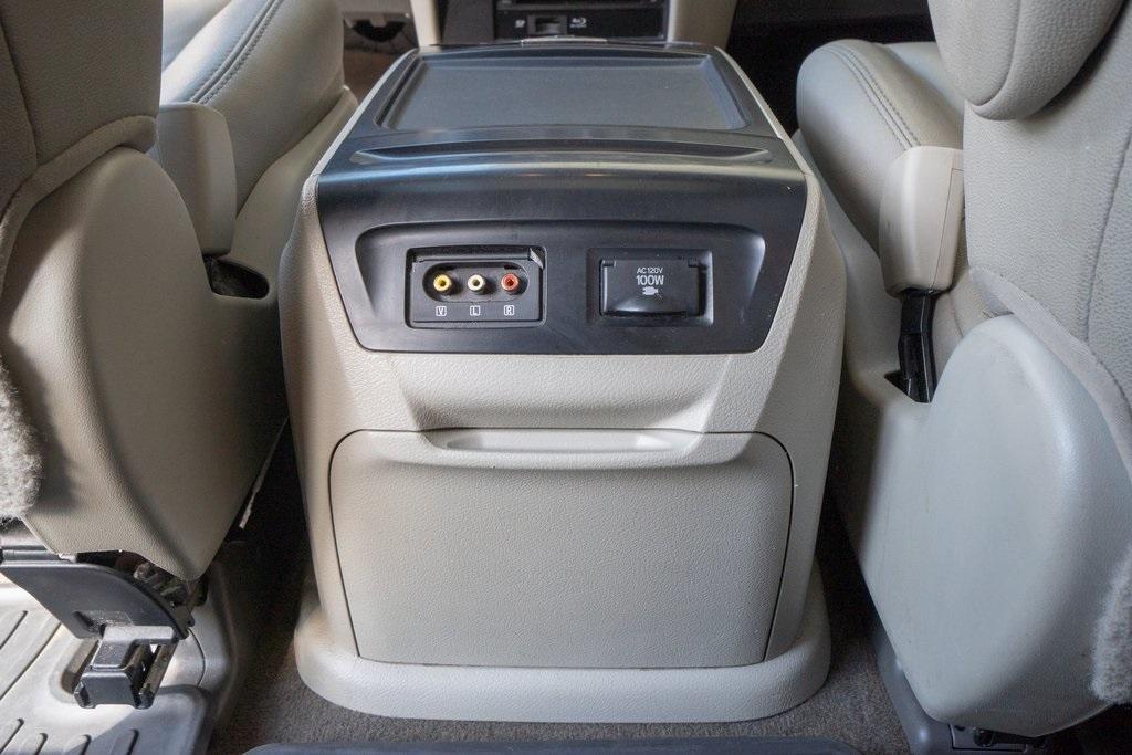 used 2017 Toyota Sienna car, priced at $23,316