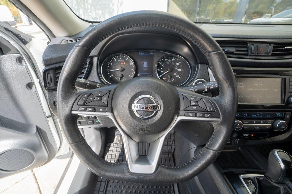 used 2018 Nissan Rogue car, priced at $17,311
