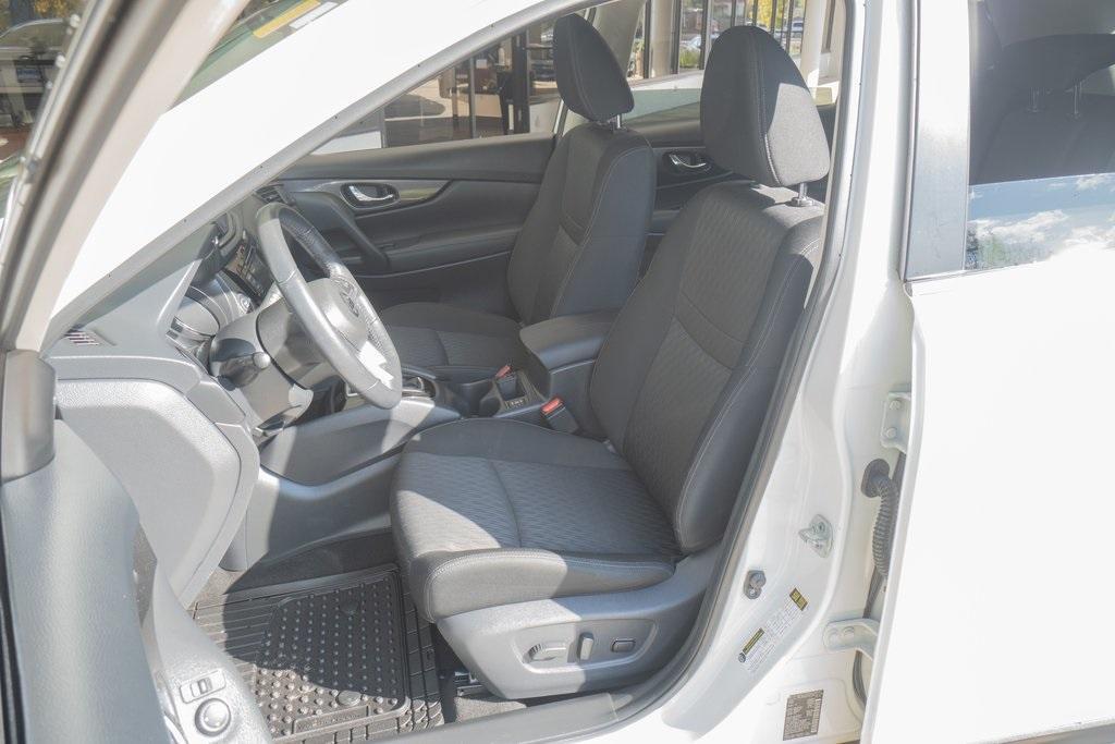 used 2018 Nissan Rogue car, priced at $17,311