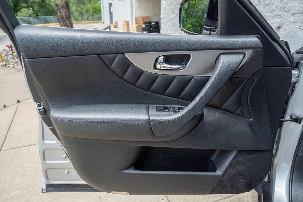 used 2016 INFINITI QX70 car, priced at $12,600