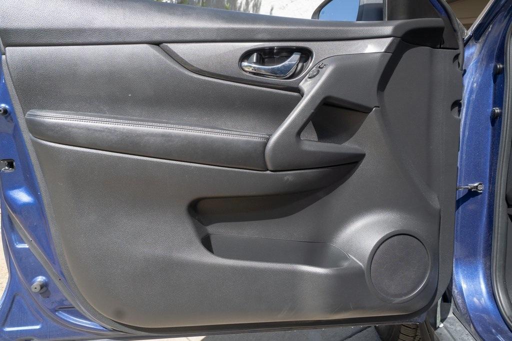 used 2017 Nissan Rogue car, priced at $9,093