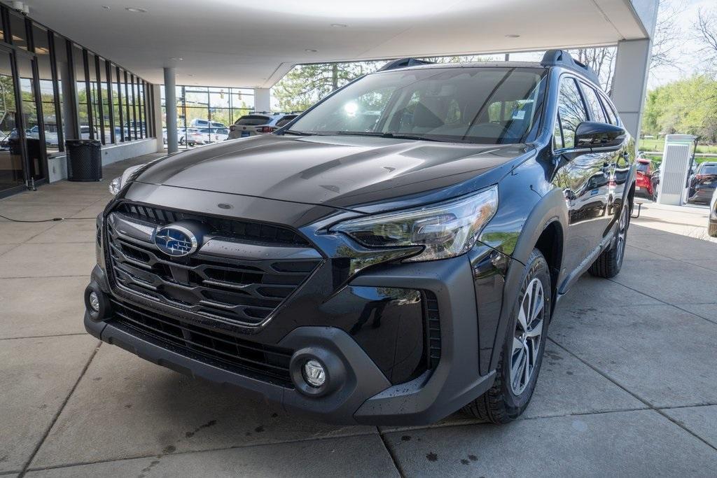 new 2025 Subaru Outback car, priced at $33,366