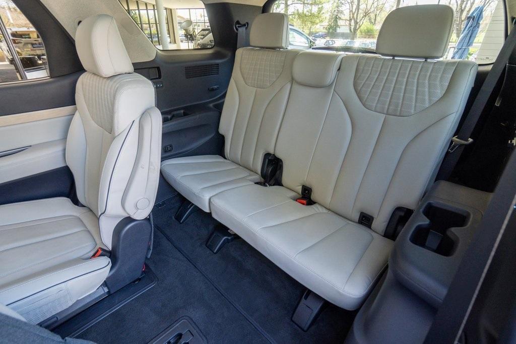 used 2024 Hyundai Palisade car, priced at $40,410