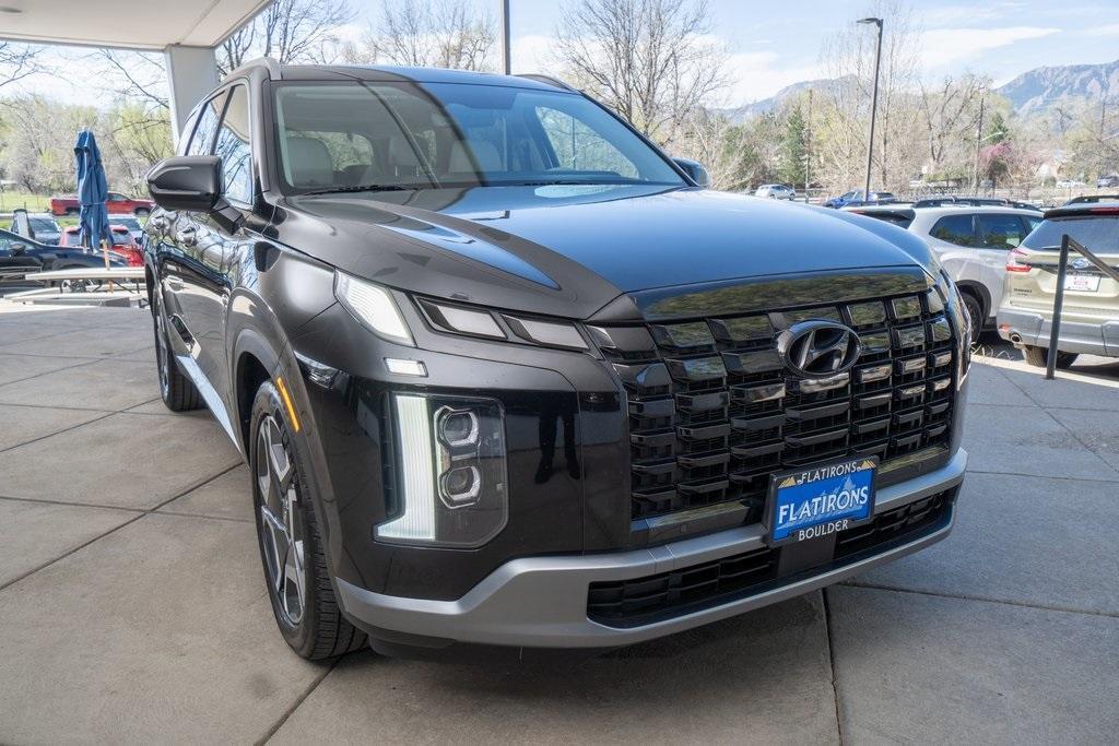 used 2024 Hyundai Palisade car, priced at $40,410