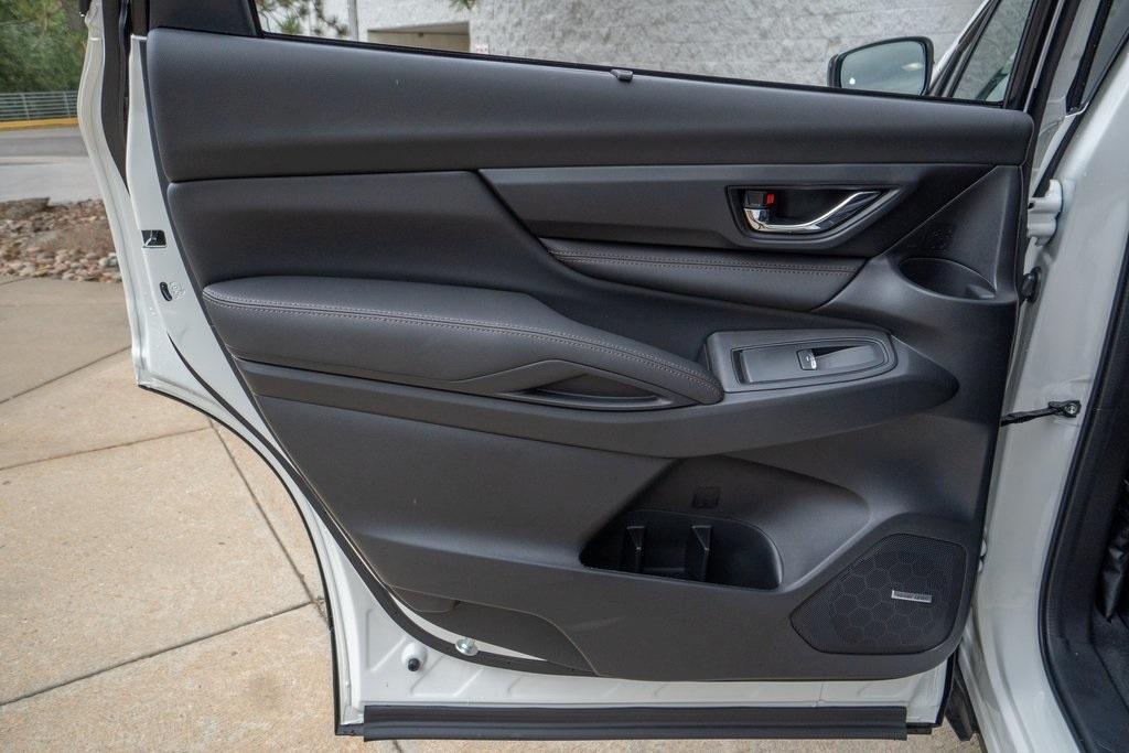 new 2025 Subaru Ascent car, priced at $48,858