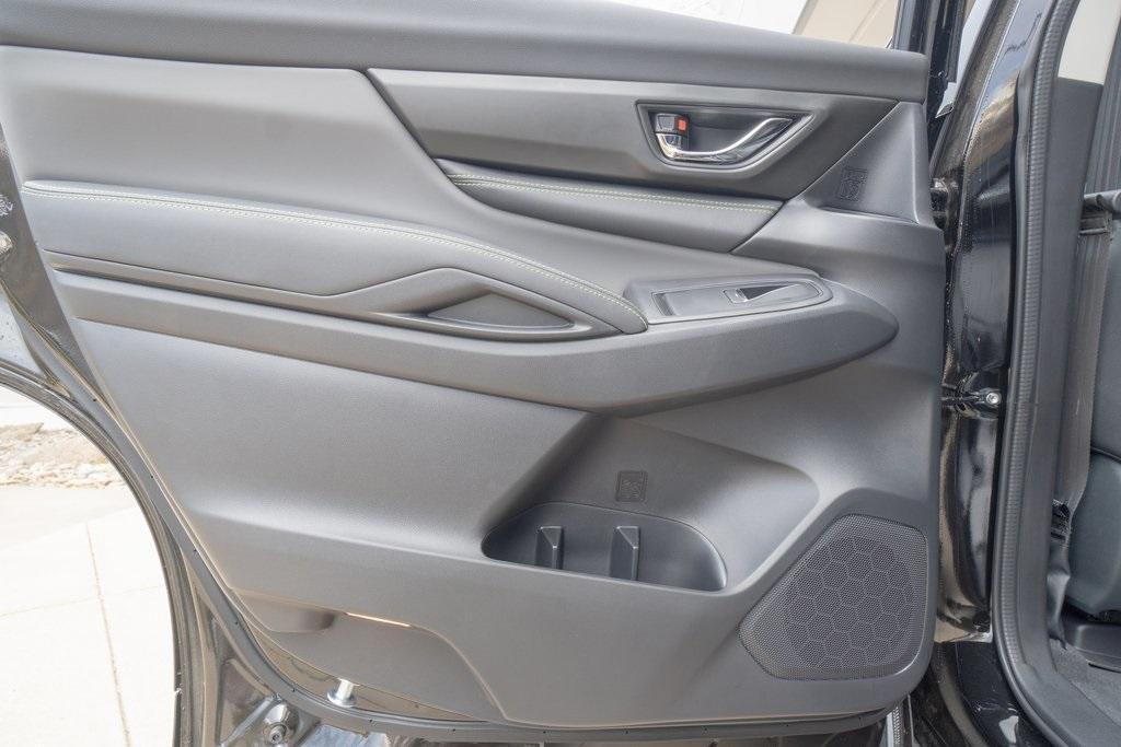 new 2025 Subaru Ascent car, priced at $43,170