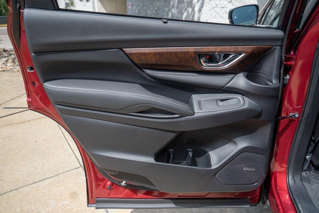 new 2025 Subaru Ascent car, priced at $49,967