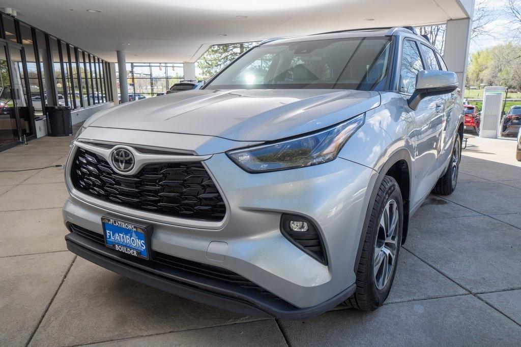 used 2023 Toyota Highlander car, priced at $38,940