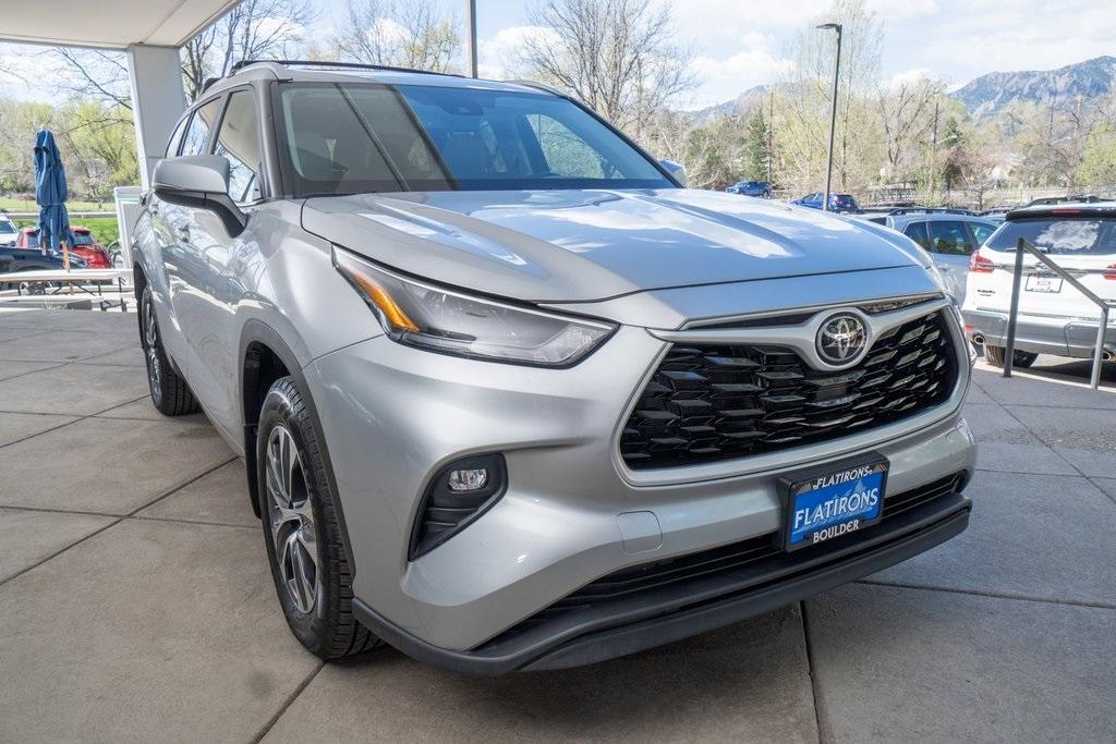 used 2023 Toyota Highlander car, priced at $38,940