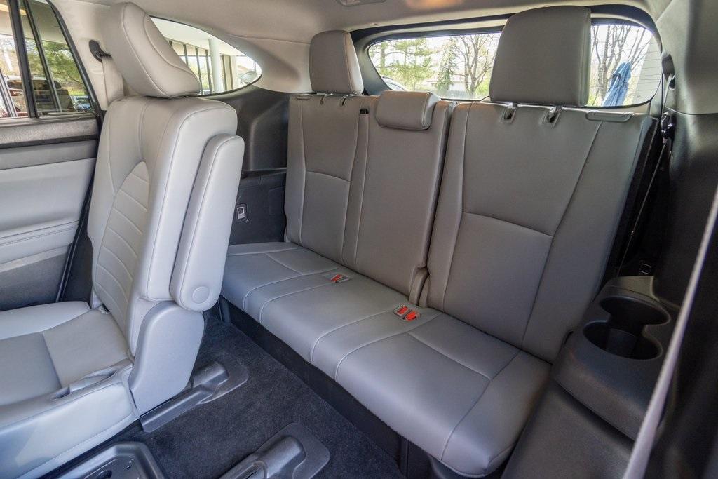 used 2023 Toyota Highlander car, priced at $38,940