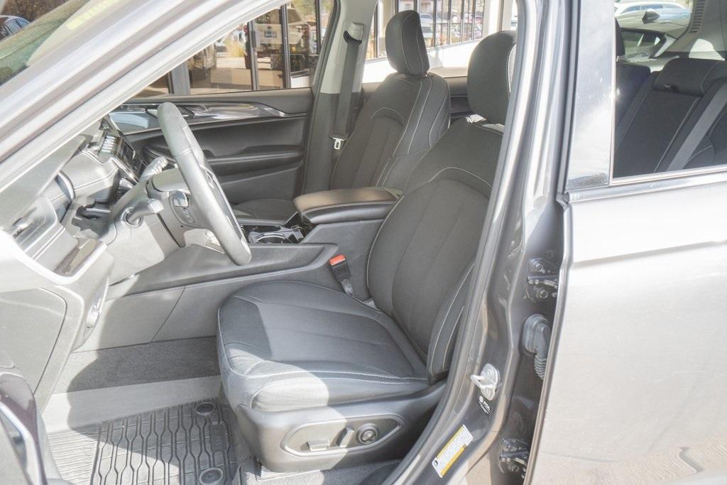 used 2021 Jeep Grand Cherokee L car, priced at $24,993