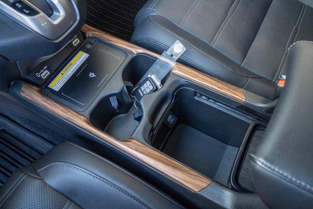 used 2020 Honda CR-V car, priced at $28,340
