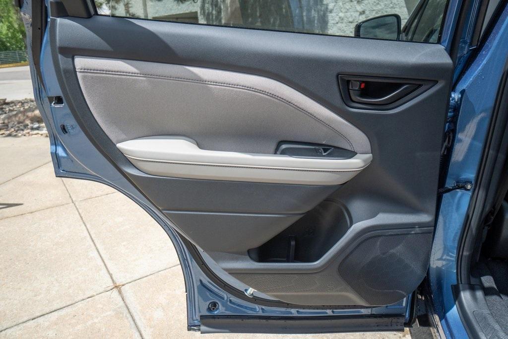 new 2025 Subaru Forester car, priced at $34,329
