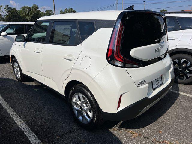 new 2025 Kia Soul car, priced at $21,760