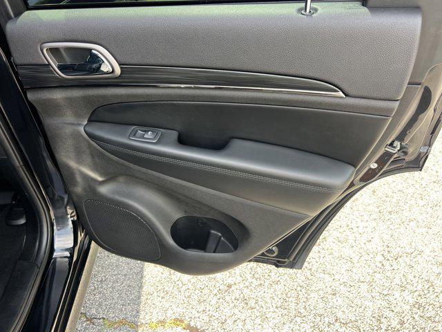 used 2020 Jeep Grand Cherokee car, priced at $27,995