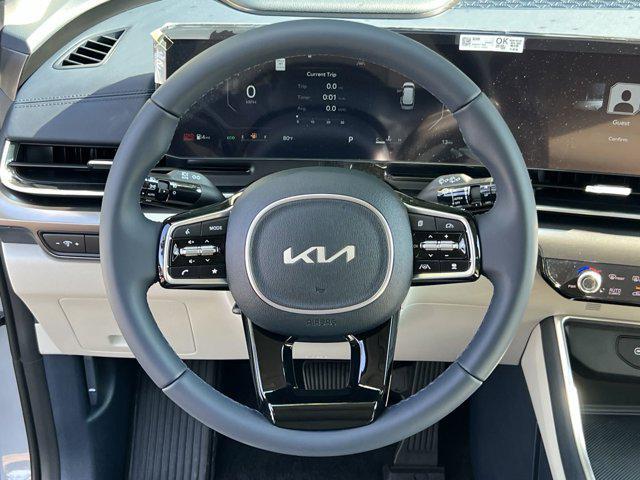 new 2025 Kia Carnival car, priced at $51,255