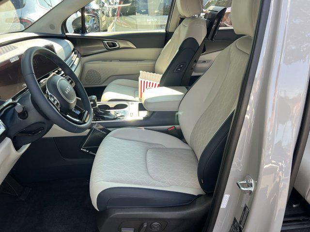 new 2025 Kia Carnival car, priced at $51,255