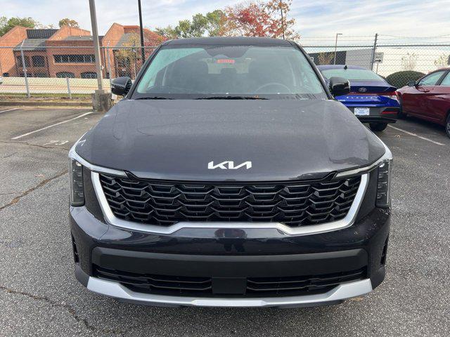 new 2025 Kia Sorento car, priced at $31,840