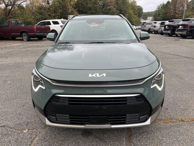 new 2025 Kia Niro car, priced at $33,540