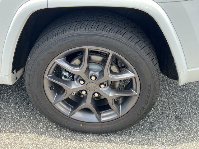 used 2021 Jeep Grand Cherokee car, priced at $27,197