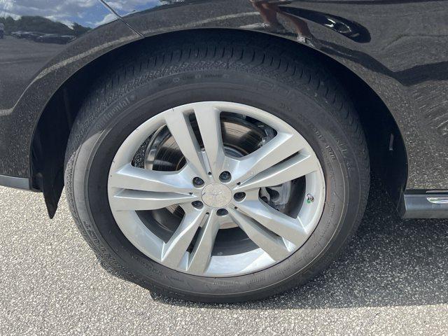 used 2014 Mercedes-Benz M-Class car, priced at $14,040