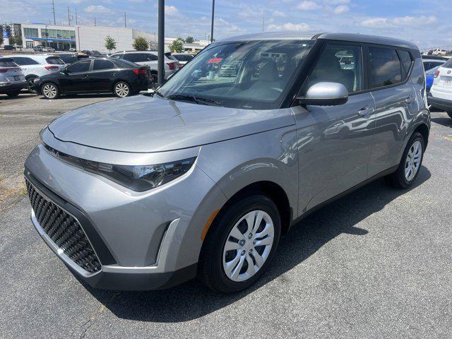 new 2025 Kia Soul car, priced at $20,575