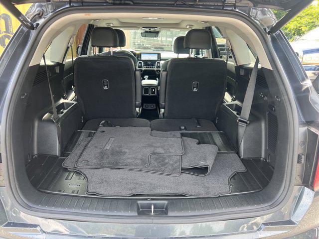 used 2022 Kia Sorento car, priced at $31,216