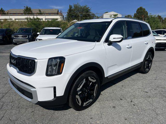 new 2024 Kia Telluride car, priced at $45,155