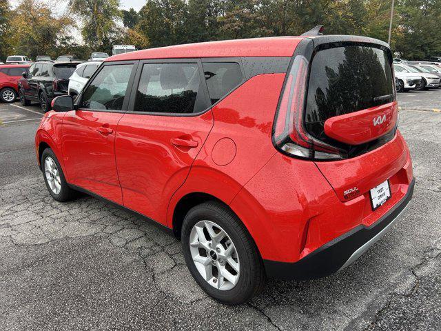 new 2025 Kia Soul car, priced at $20,590