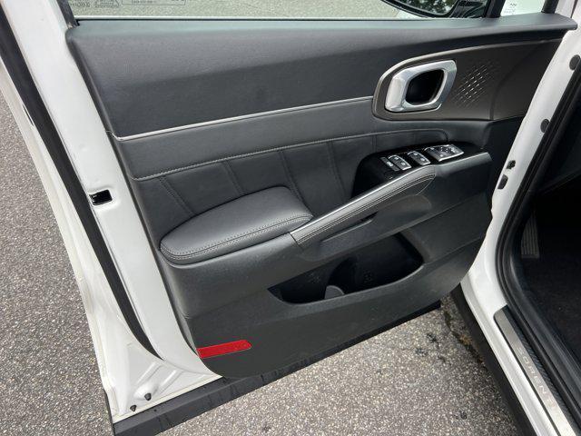 used 2022 Kia Sorento Plug-In Hybrid car, priced at $29,760