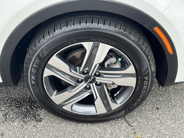 used 2022 Kia Sorento Plug-In Hybrid car, priced at $29,760