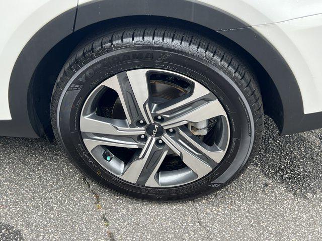 used 2022 Kia Sorento Plug-In Hybrid car, priced at $29,760