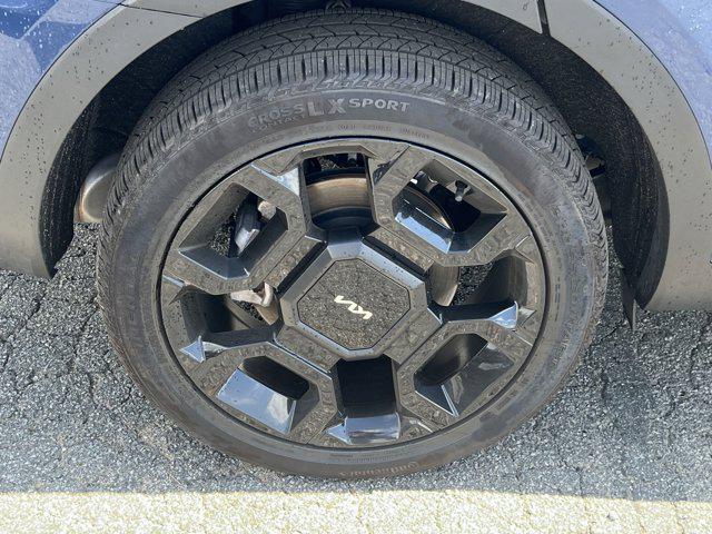 used 2024 Kia Sorento car, priced at $41,442