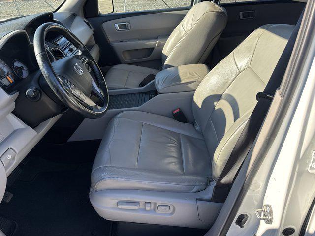 used 2015 Honda Pilot car, priced at $11,550