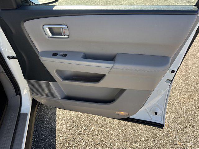 used 2015 Honda Pilot car, priced at $11,550