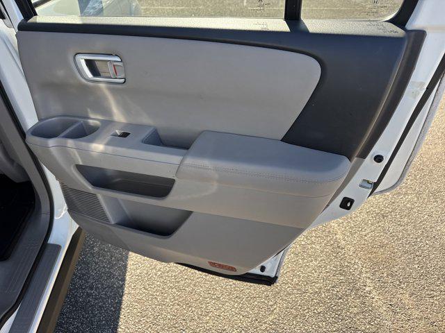 used 2015 Honda Pilot car, priced at $11,550