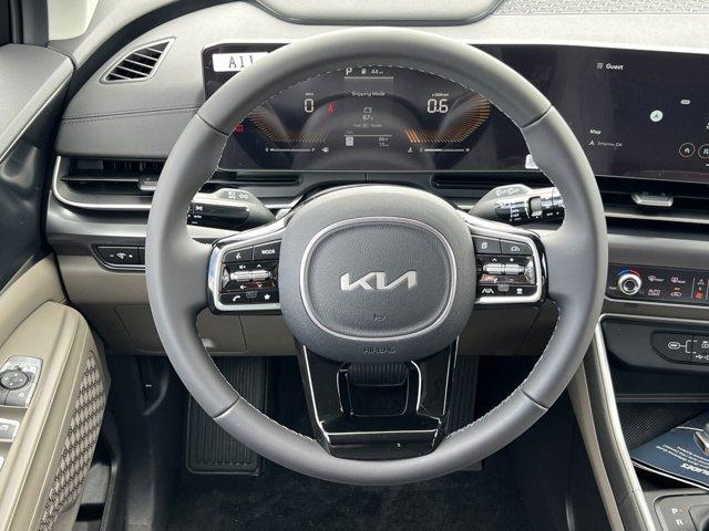 new 2025 Kia Carnival car, priced at $40,655