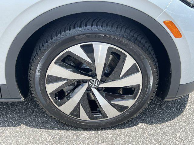 used 2022 Volkswagen ID.4 car, priced at $22,989