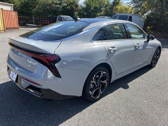 new 2025 Kia K5 car, priced at $31,478