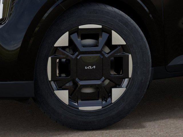 new 2025 Kia Carnival car, priced at $43,570