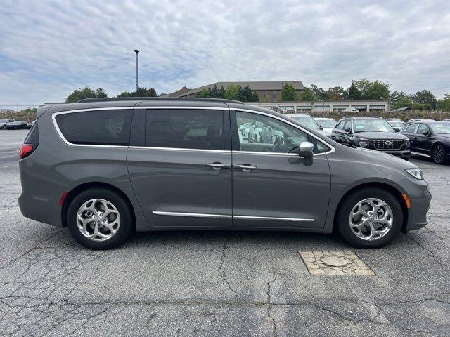 used 2022 Chrysler Pacifica car, priced at $26,963