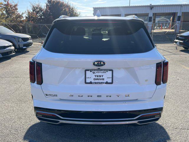 used 2021 Kia Sorento car, priced at $19,149