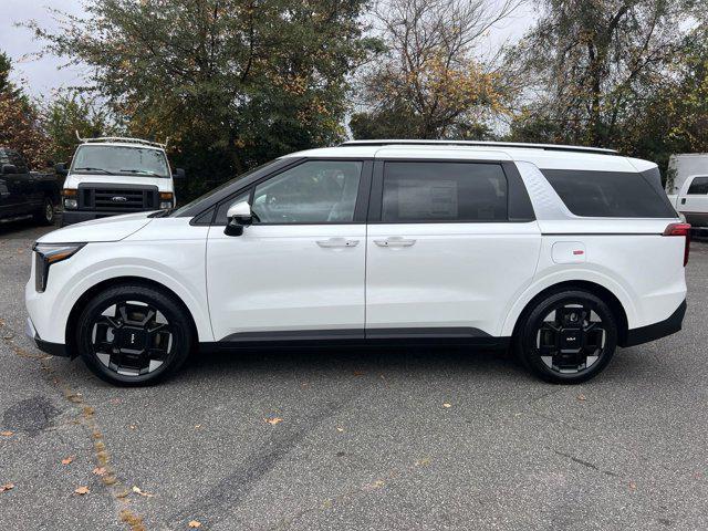 new 2025 Kia Carnival car, priced at $42,855