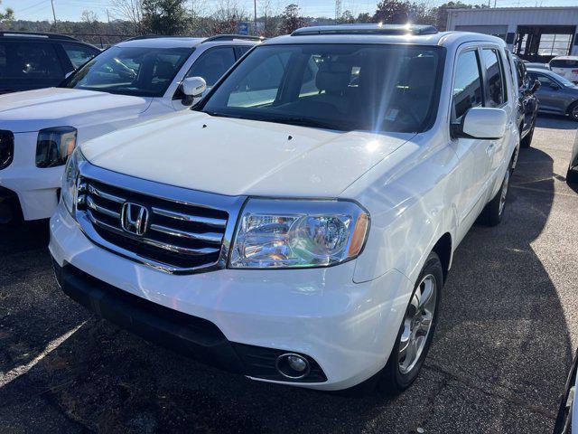 used 2015 Honda Pilot car, priced at $15,942