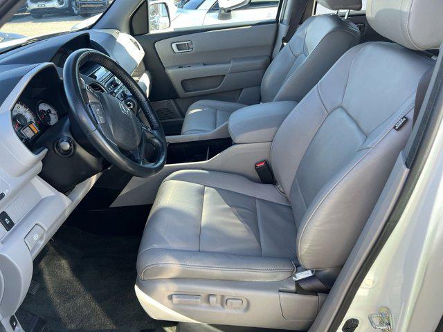 used 2015 Honda Pilot car, priced at $15,942