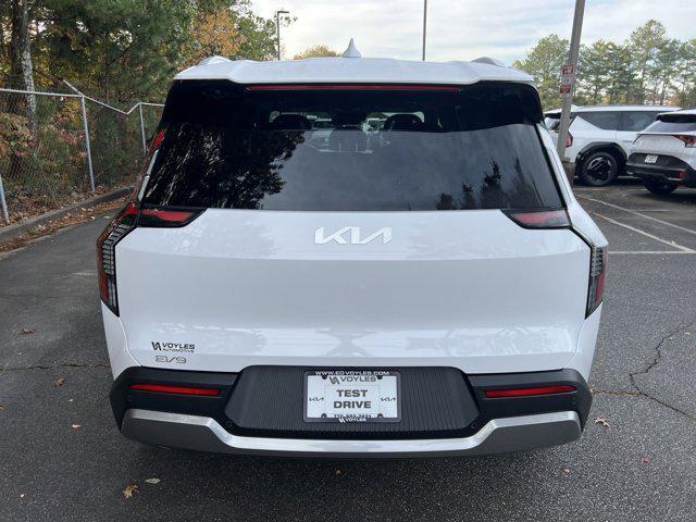 new 2025 Kia EV9 car, priced at $58,272